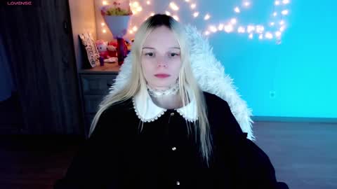 Lia online show from February 22, 3:01 am