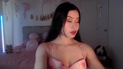 Emily  Swan online show from January 4, 4:00 pm