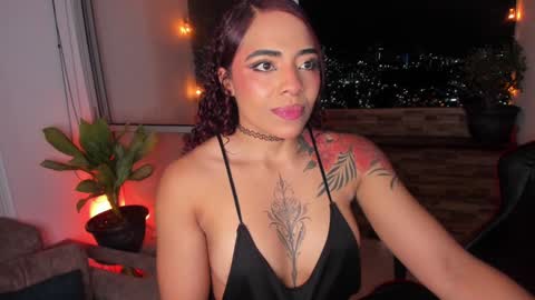 Snapshot of emilyfitness8 chatting on December 29, 3:44 am emily online show from December 29, 3:44 am