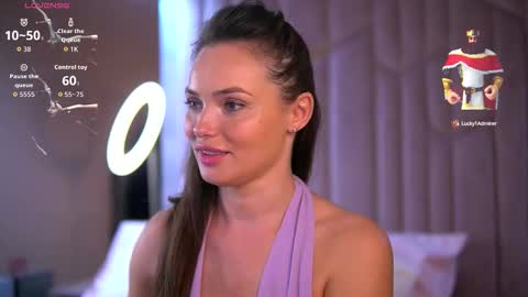 Emily online show from September 17, 11:46 am