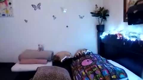 Valentina independent model online show from December 17, 4:45 am