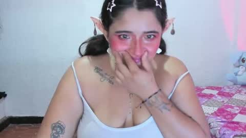 emilyy_collinss online show from September 10, 10:22 pm