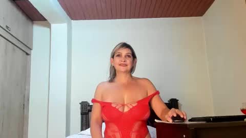 Snapshot of emma_brown777 chatting on September 12, 1:29 am ALBA online show from September 12, 1:29 am