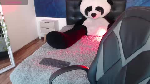 Emma  online show from January 2, 5:07 pm