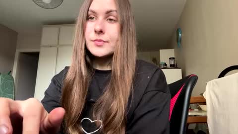 emma_just online show from February 11, 10:47 am