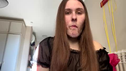 emma_just online show from February 6, 11:09 am