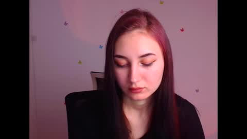 Snapshot of emma_loon chatting on February 24, 1:13 am Emma online show from February 24, 1:13 am