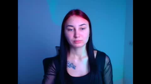 Snapshot of emma_loon chatting on February 5, 5:52 am Emma online show from February 5, 5:52 am