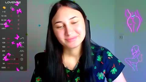 Snapshot of emma_loon chatting on September 20, 6:16 am Emma online show from September 20, 6:16 am