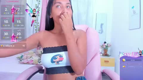 Snapshot of emma_lorense chatting on March 7, 7:16 pm Emma online show from March 7, 7:16 pm