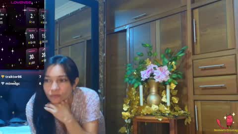 Emma online show from February 11, 9:56 pm