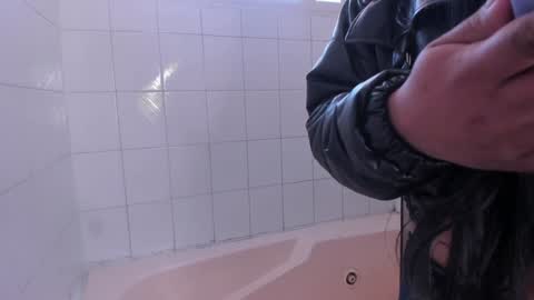 Emily  Laila  online show from January 15, 3:18 pm