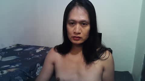 Snapshot of emoterah123smile chatting on February 10, 11:25 am Emotera online show from February 10, 11:25 am