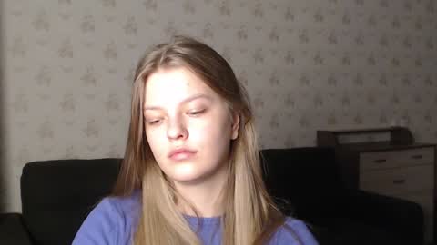 Snapshot of emysway chatting on December 30, 12:22 am EmySway online show from December 30, 12:22 am