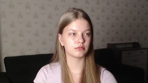 Snapshot of emysway chatting on January 20, 8:07 pm EmySway online show from January 20, 8:07 pm