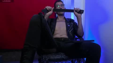 Enzo Pratt online show from February 28, 4:54 am