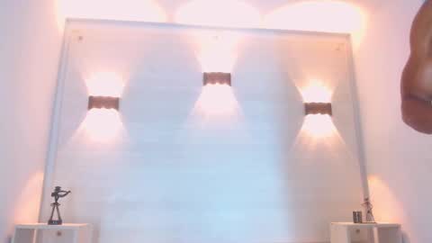 Eric Latino online show from February 9, 4:36 am