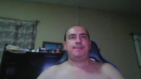 Snapshot of erik1781 chatting on February 9, 3:53 am erik1781 online show from February 9, 3:53 am