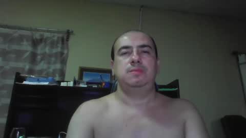 Snapshot of erik1781 chatting on March 2, 2:08 am erik1781 online show from March 2, 2:08 am