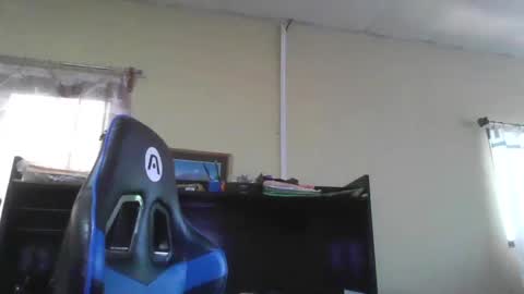 Snapshot of erik1781 chatting on January 20, 9:22 pm erik1781 online show from January 20, 9:22 pm