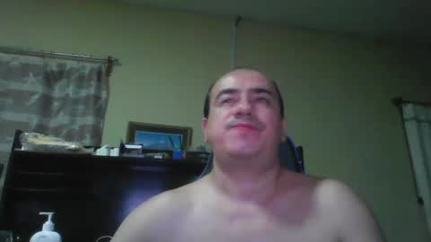Snapshot of erik1781 chatting on January 12, 10:02 am erik1781 online show from January 12, 10:02 am