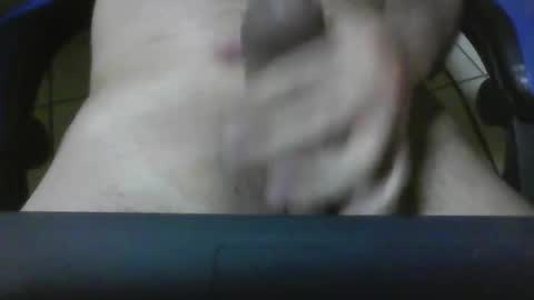 Snapshot of erik1781 chatting on January 25, 3:19 am erik1781 online show from January 25, 3:19 am
