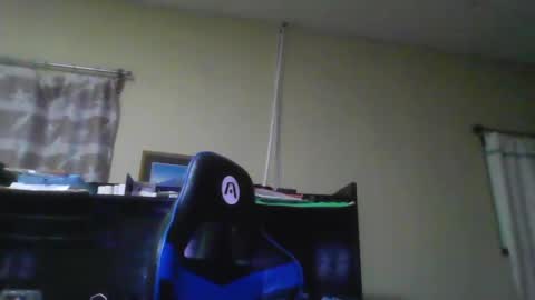 Snapshot of erik1781 chatting on March 2, 5:12 am erik1781 online show from March 2, 5:12 am