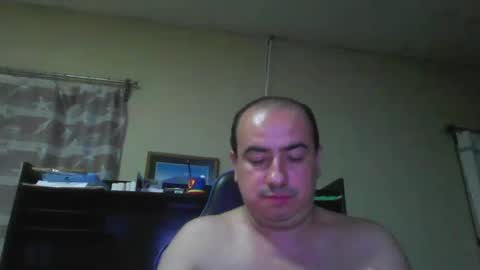 Snapshot of erik1781 chatting on March 2, 8:16 am erik1781 online show from March 2, 8:16 am