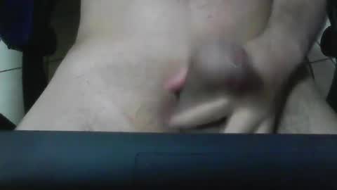 Snapshot of erik1781 chatting on January 4, 4:23 am erik1781 online show from January 4, 4:23 am