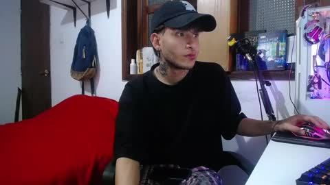 Esteban online show from February 21, 10:48 pm