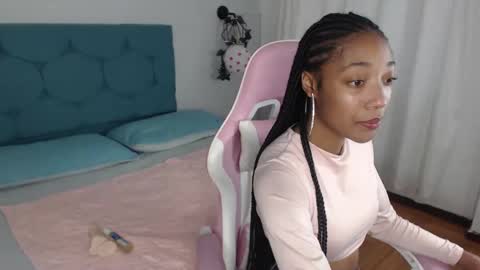esmeralda_bk online show from February 3, 2:45 pm