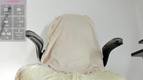 Snapshot of ethan_bigdick22 chatting on March 8, 5:38 am ETHAN online show from March 8, 5:38 am