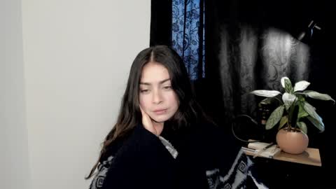eva_monn online show from December 18, 6:25 pm