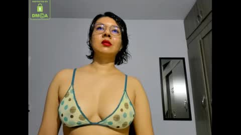 Eva online show from December 30, 12:09 pm