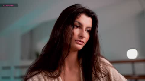 EVA  online show from January 31, 4:27 pm