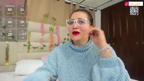 Snapshot of eva_rosse69 chatting on September 18, 12:31 pm Eva online show from September 18, 12:31 pm