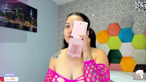 Snapshot of eva_rosse69 chatting on March 2, 12:01 pm Eva online show from March 2, 12:01 pm