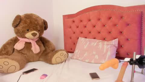 eva_rosse7 online show from September 18, 2:15 am