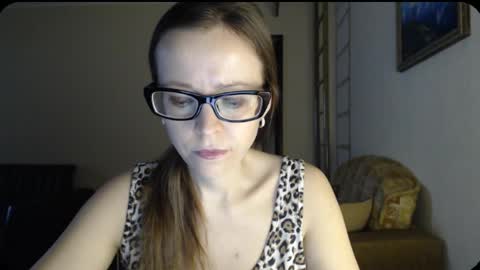 YourMistress online show from February 5, 8:32 am
