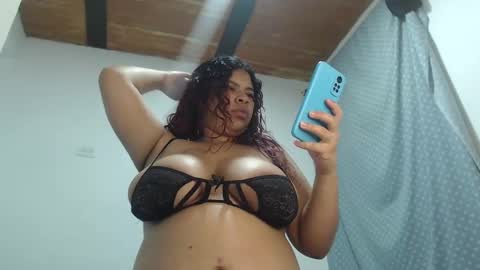 eve_starr83 online show from January 4, 6:19 am