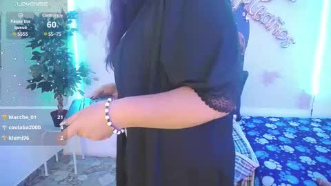 Snapshot of evelyn_mature19 chatting on February 24, 10:25 pm Juliana online show from February 24, 10:25 pm