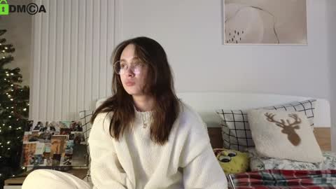 evi_woow online show from January 6, 10:58 pm
