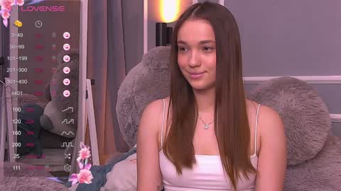 Evie online show from January 27, 9:44 pm
