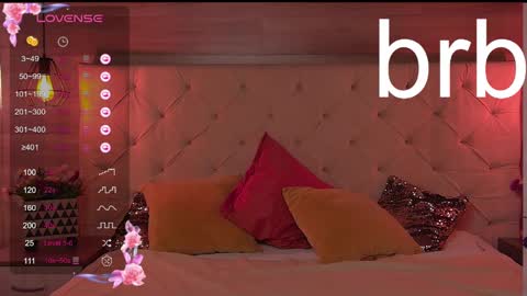 Evie online show from March 9, 9:57 pm