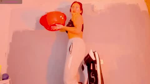 Snapshot of evva_foxxy chatting on February 6, 12:00 am evva_foxxy online show from February 6, 12:00 am