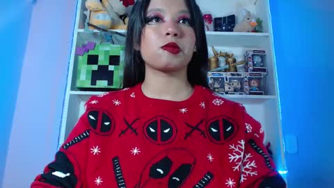 Im Evy online show from December 26, 4:58 pm