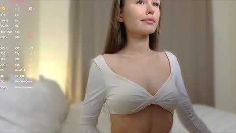 Snapshot of exclusive_model_ chatting on March 9, 9:03 pm Angel online show from March 9, 9:03 pm