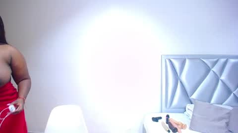 Snapshot of exotic_karmella chatting on January 21, 8:43 pm exotic_karmella online show from January 21, 8:43 pm