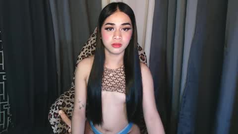 chloee online show from February 21, 1:00 pm