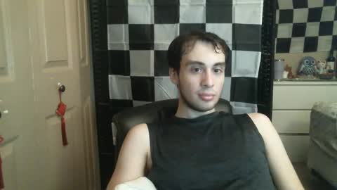 Ezra Naamah online show from February 6, 12:33 am